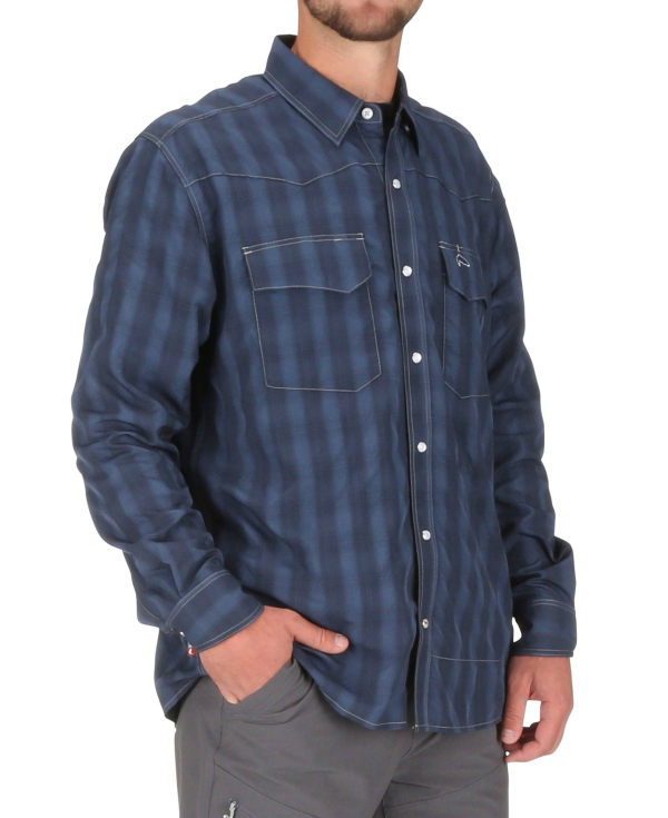 Simms Big Sky Fishing Shirt Admiral Blue Model Simms Big Sky Fishing Shirt Admiral Blue Model